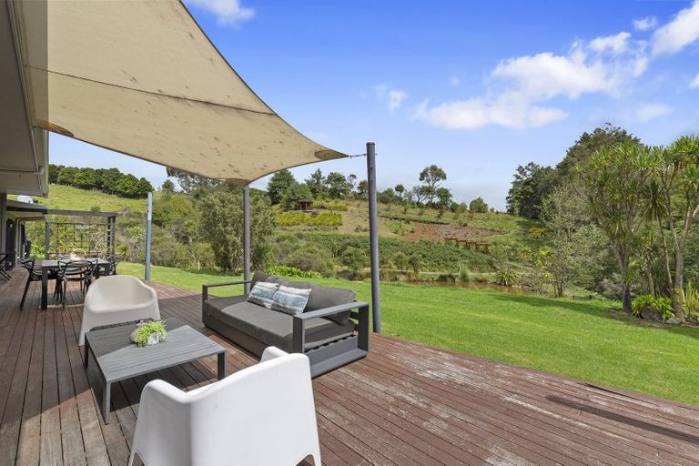 Photo of property in 132 Glenmore Road, Coatesville, Albany, 0793