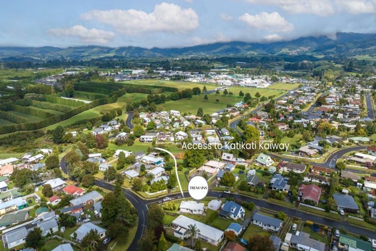 Photo of property in 10 Katterns Street, Katikati, 3129