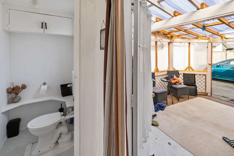 Photo of property in 18 Cook Street, Foxton, 4814