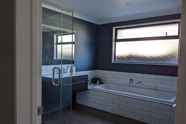 Photo of property in 35 Robert Duncan Road, Belfast, Christchurch, 8051