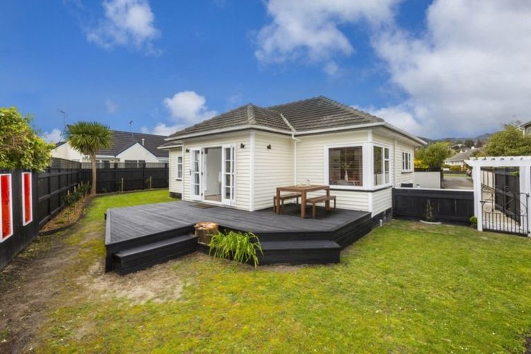 Photo of property in 8a Kiln Street, Silverstream, Upper Hutt, 5019