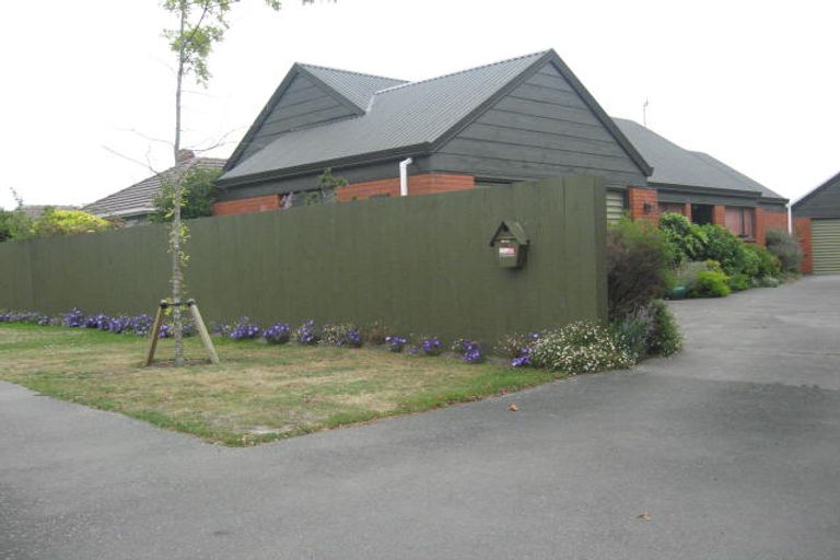 Photo of property in 2/22 Bowen Street, Upper Riccarton, Christchurch, 8041