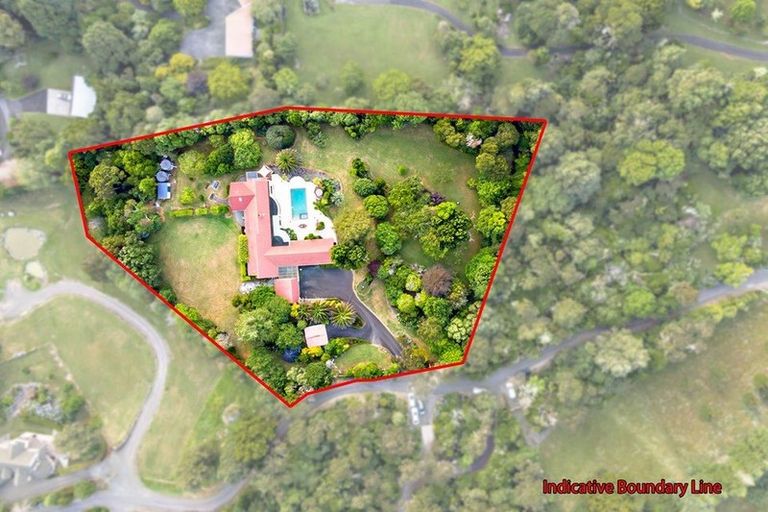 Photo of property in 65 Harry Dreadon Road, Opaheke, Papakura, 2584