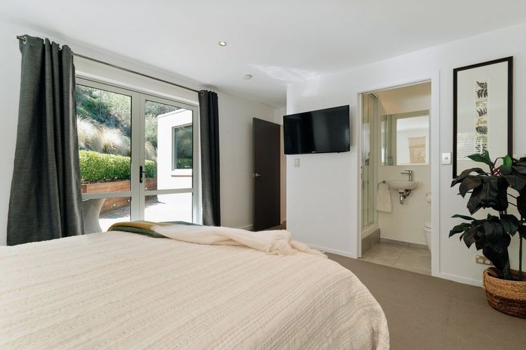 Photo of property in 2d Vancouver Drive, Queenstown, 9300