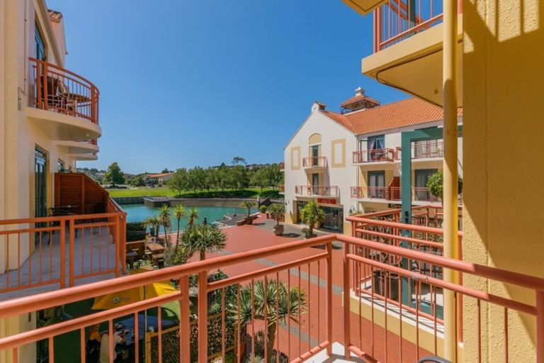 Photo of property in 164u Harbour Village Drive, Gulf Harbour, Whangaparaoa, 0930