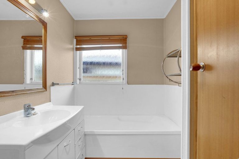 Photo of property in 1 Hazelwood Avenue, Dinsdale, Hamilton, 3204