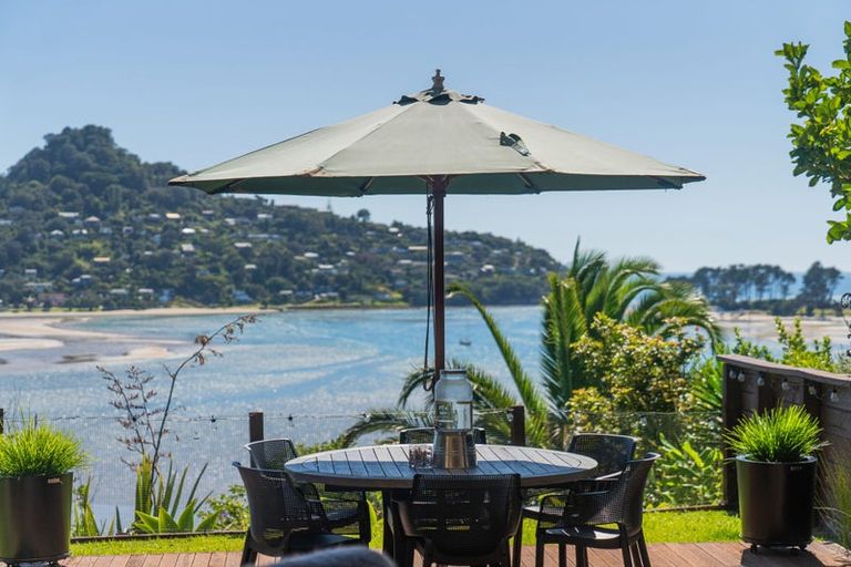 Photo of property in 18 Pine Grove, Tairua, 3508