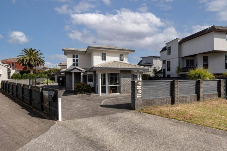 Photo of property in 23a Sunbrae Grove, Mount Maunganui, 3116