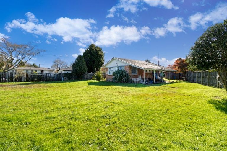 Photo of property in 35 Kahu Street, Utuhina, Rotorua, 3015