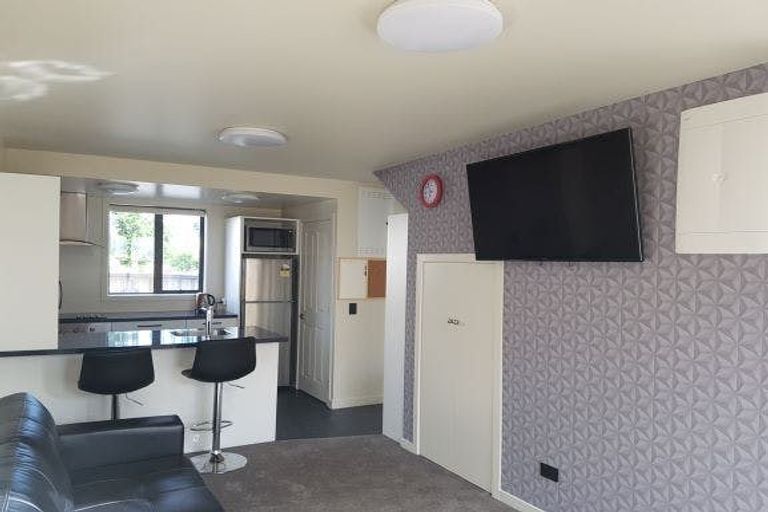 Photo of property in 31 Dundas Street, North Dunedin, Dunedin, 9016