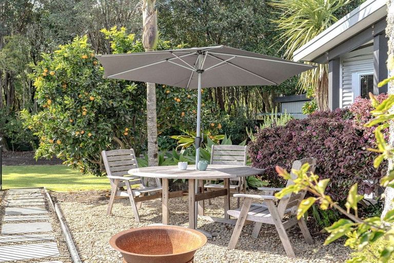 Photo of property in 4 Cochrane Drive, Kerikeri, 0230