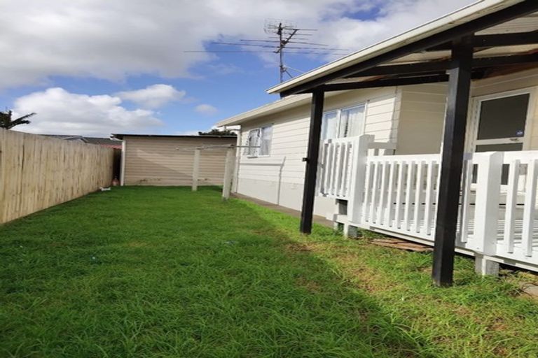 Photo of property in 27 Penion Drive, Flat Bush, Auckland, 2023