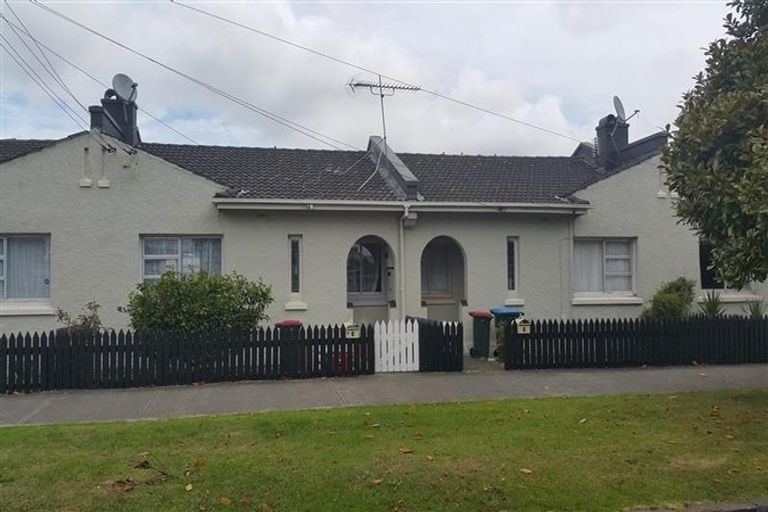Photo of property in 3 Jason Avenue, Sandringham, Auckland, 1041