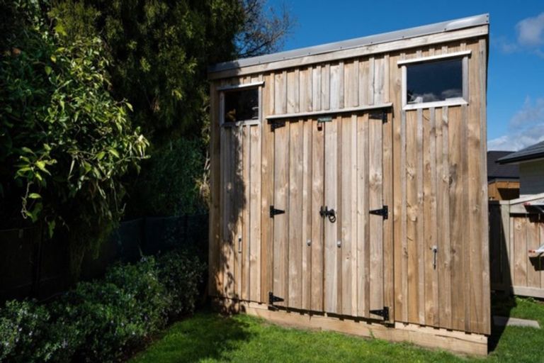 Photo of property in 16 Nolan Place, Katikati, 3129