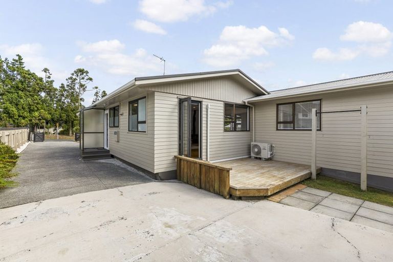 Photo of property in 8 Karaka Road, Whenuapai, Auckland, 0618