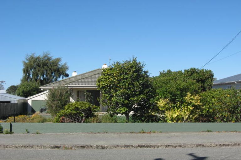 Photo of property in 21 Harris Street, Waimate, 7924
