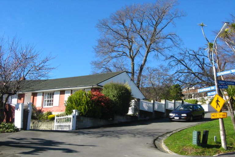 Photo of property in 1/3 Karitane Drive, Cashmere, Christchurch, 8022