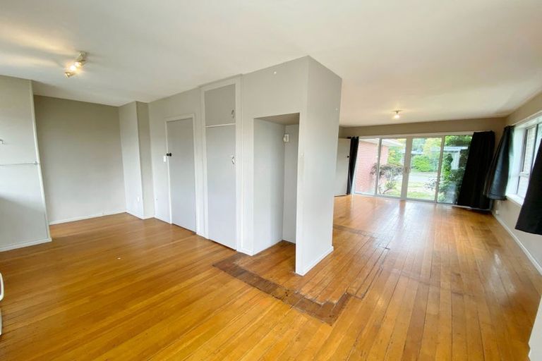 Photo of property in 9 Gladson Avenue, Sockburn, Christchurch, 8042