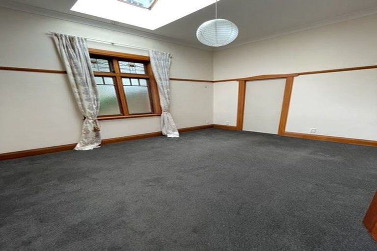 Photo of property in 64 Hawker Street, Mount Victoria, Wellington, 6011