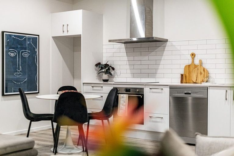 Photo of property in 305/2 Onepu Road, Kilbirnie, Wellington, 6022