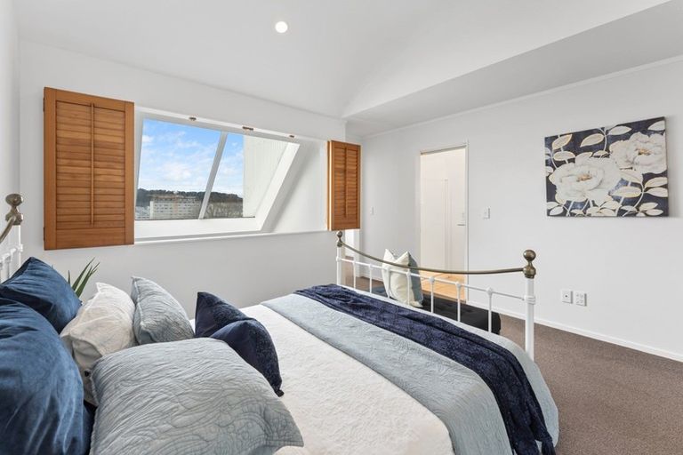 Photo of property in Fernhill Flats, 5/324 The Terrace, Te Aro, Wellington, 6011