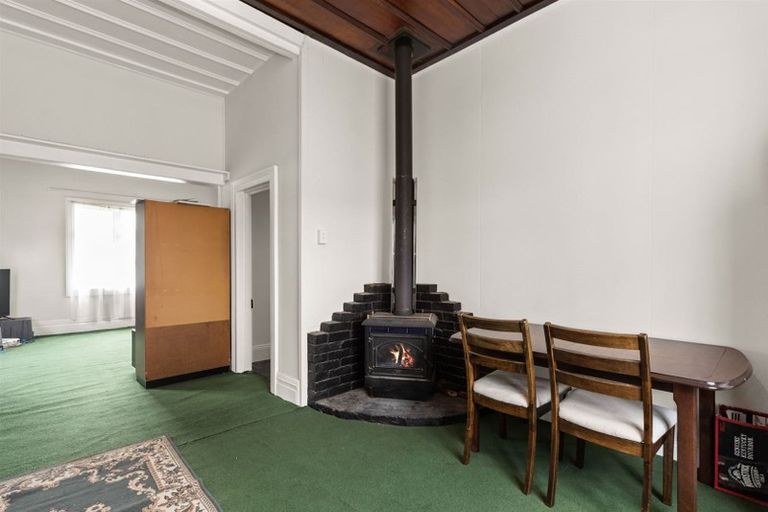 Photo of property in 5 Alexander Street, Ohingaiti, Hunterville, 4785