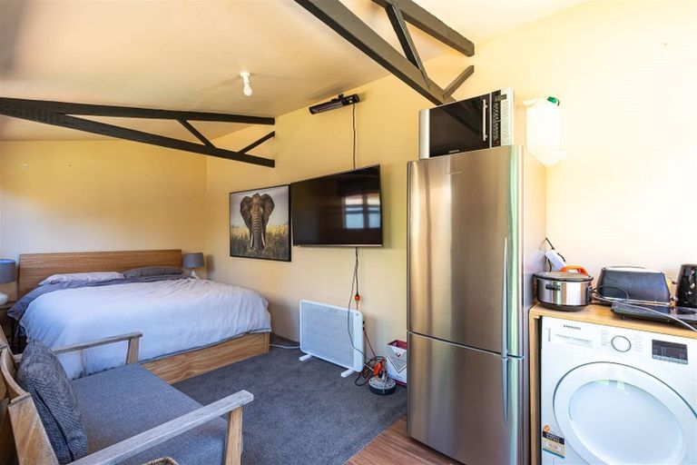 Photo of property in 35 Celia Street, Redcliffs, Christchurch, 8081