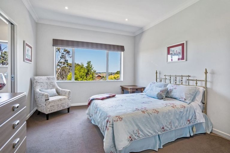 Photo of property in 151a Whangaparaoa Road, Red Beach, 0932