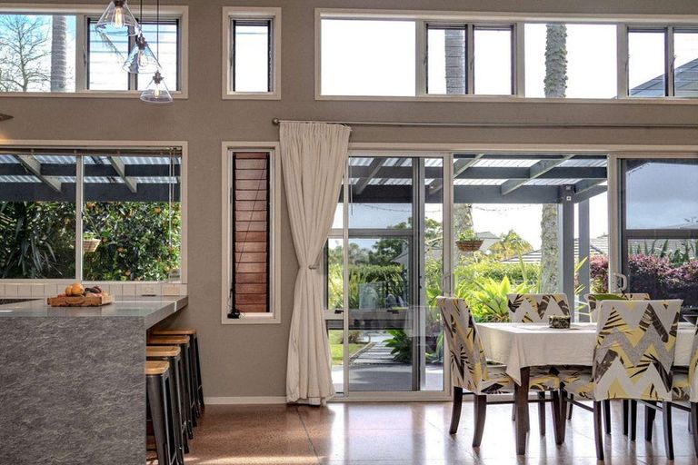 Photo of property in 4 Cochrane Drive, Kerikeri, 0230