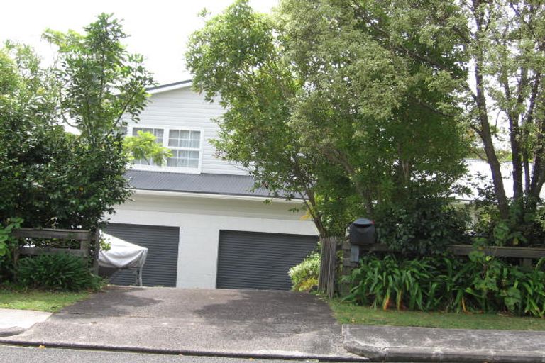 Photo of property in 14 Red Bluff Rise, Campbells Bay, Auckland, 0630