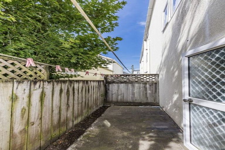 Photo of property in 69d Elizabeth Street, Mount Victoria, Wellington, 6011