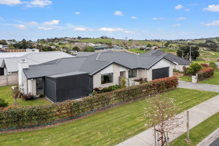 Photo of property in 1 Kia Kaha Drive, Snells Beach, 0920