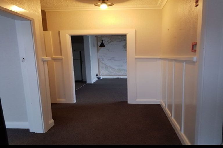 Photo of property in 1/1 Brooklyn Road, Mount Cook, Wellington, 6011