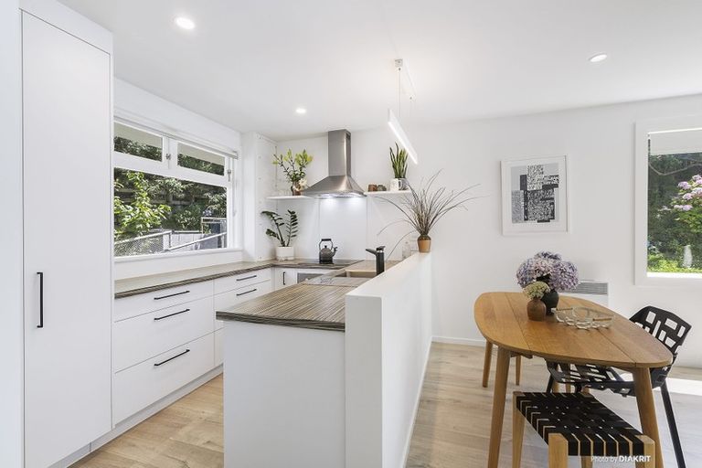 Photo of property in 83 Washington Avenue, Brooklyn, Wellington, 6021