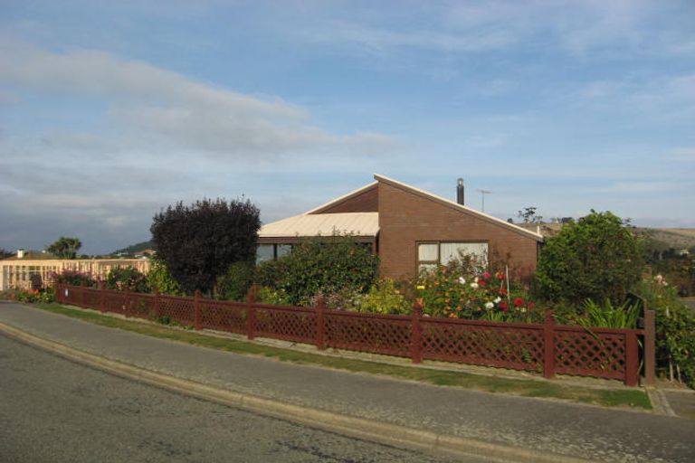 Photo of property in 10 Swift Street, South Hill, Oamaru, 9400