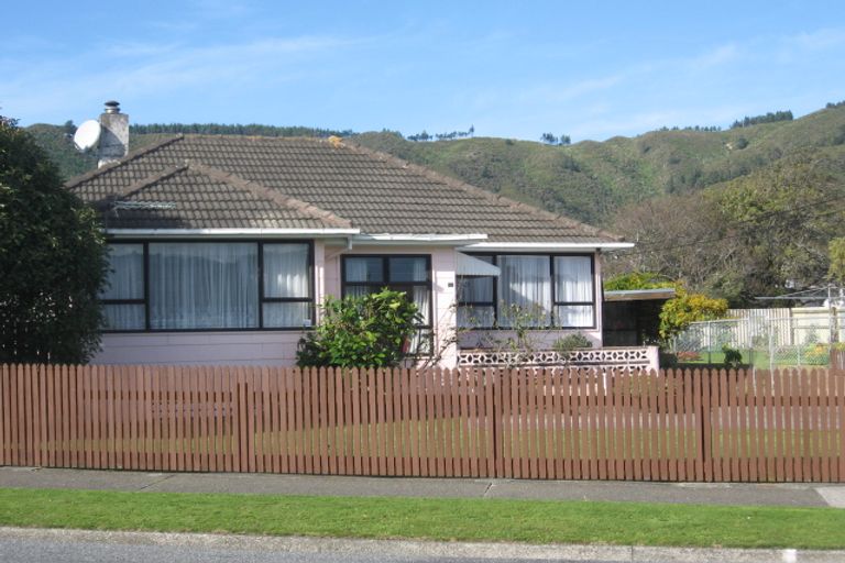 Photo of property in 20 Fleet Street, Naenae, Lower Hutt, 5011