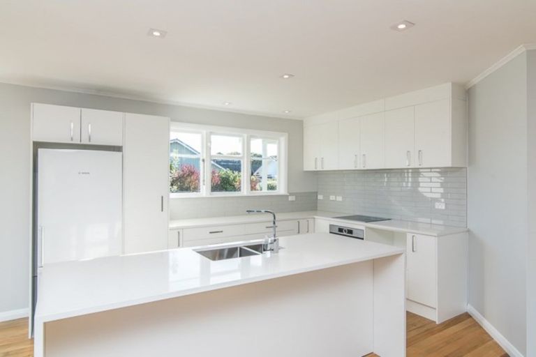 Photo of property in 3 Koromiko Road, Waikanae, 5036