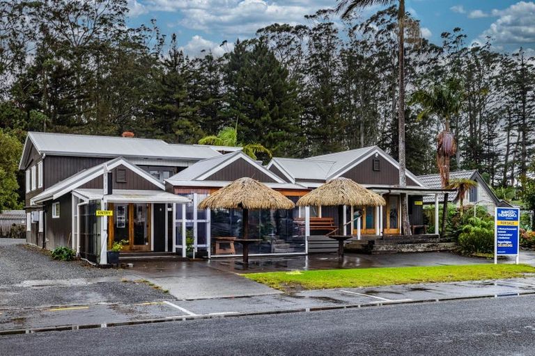 Photo of property in 132 Kerikeri Road, Kerikeri, 0230