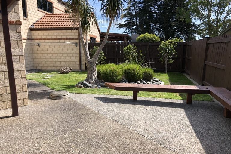 Photo of property in 76 Sovereign Drive, Papamoa Beach, Papamoa, 3118