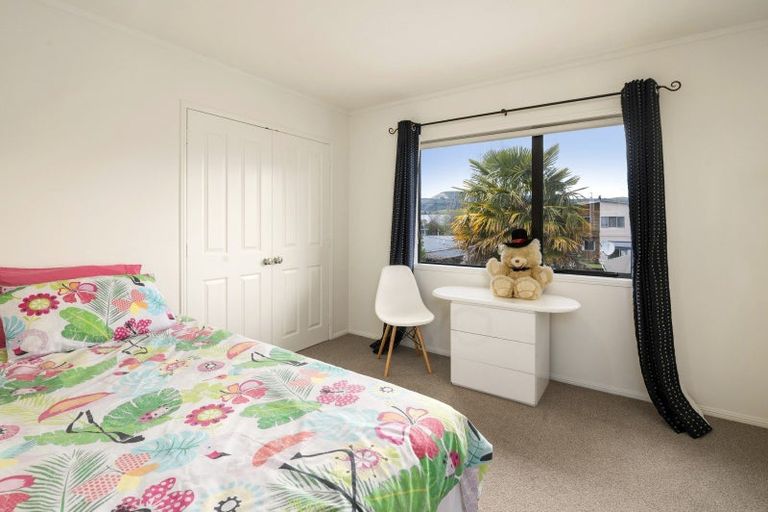 Photo of property in 10a Cooper Avenue, Holdens Bay, Rotorua, 3010