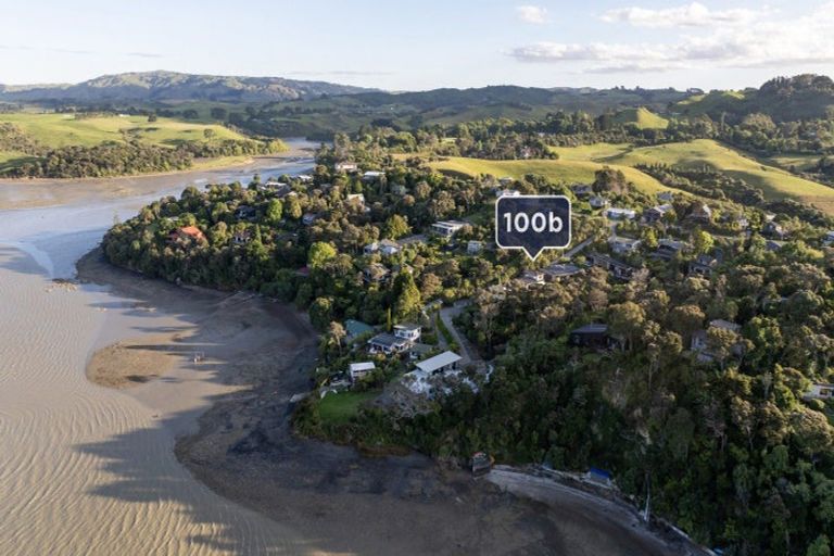 Photo of property in 100b Greenslade Road, Raglan, 3295