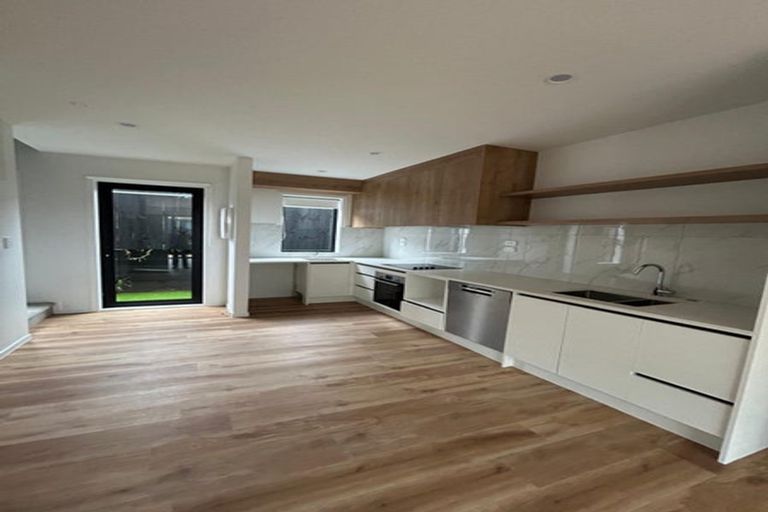 Photo of property in 3/29 Tudor Road, Henderson, Auckland, 0610