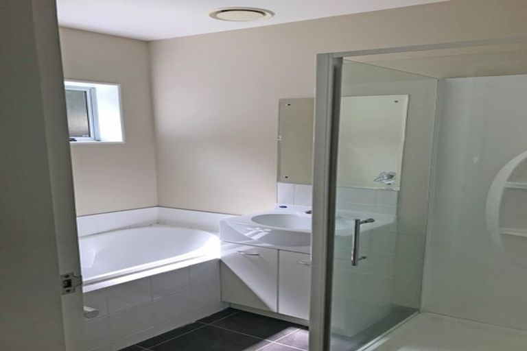 Photo of property in 37 Delhi Crescent, Khandallah, Wellington, 6035