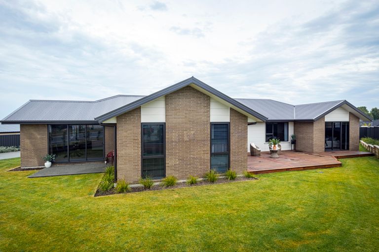 Photo of property in 64 Dobson Street, Gleniti, Timaru, 7910