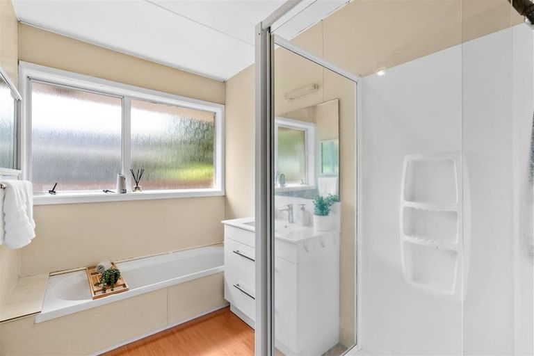 Photo of property in 65 Woodbury Street, Russley, Christchurch, 8042