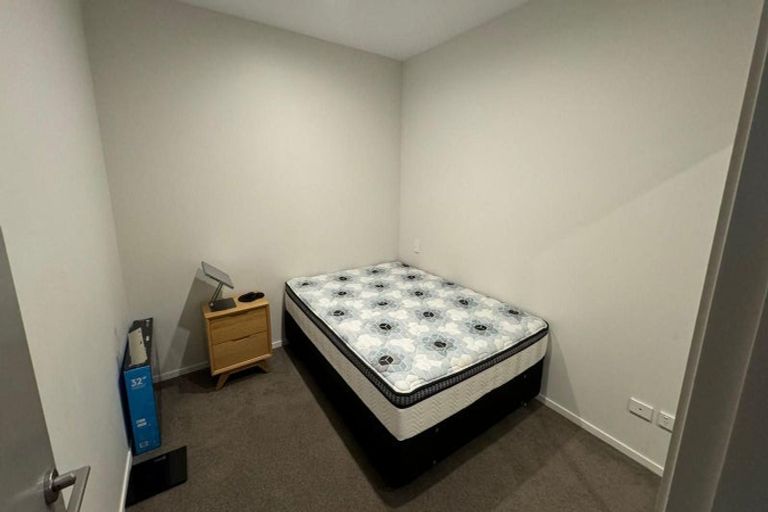 Photo of property in Wyndham Gardens Apartments, 30 Red Oaks Drive, Frankton, Queenstown, 9300