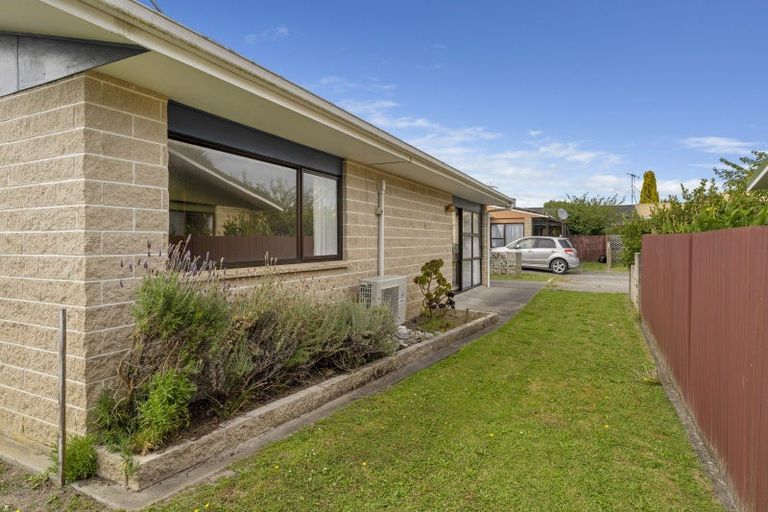 Photo of property in 6 Bevan Place, Otaki, 5512