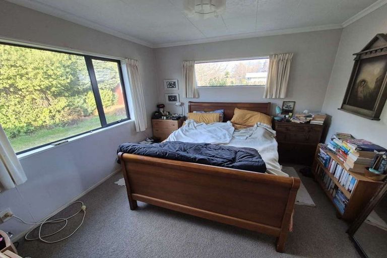 Photo of property in 21 Groves Street, Glenorchy, 9372