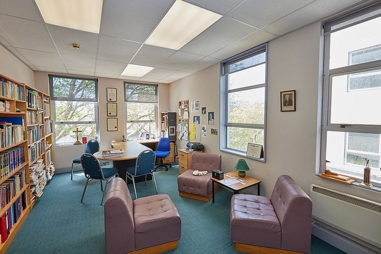 Photo of property in Molesworth House, 9/101a Molesworth Street, Thorndon, Wellington, 6011
