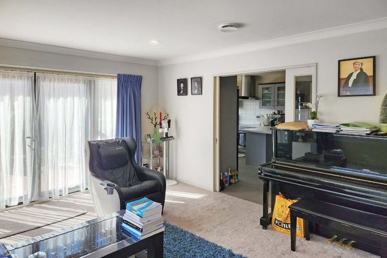 Photo of property in 29 Moana Grove, Waiwhetu, Lower Hutt, 5010